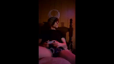 Tyler online show from 04-28-26, 01:27