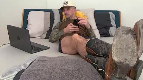 TylerLogan813 online show from 03-10-26, 03:39