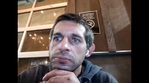 Snapshot of tylerweist727678265 chatting on 10-28-25, 08:07 tylerweist727678265 online show from 10-28-25, 08:07