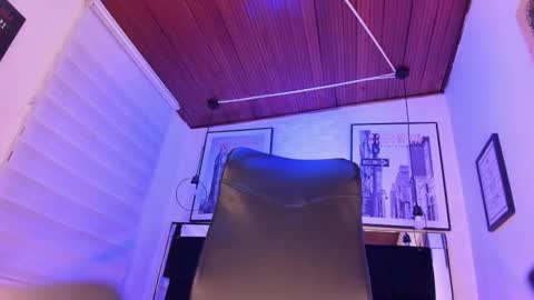       online show from 12-04-25, 03:38