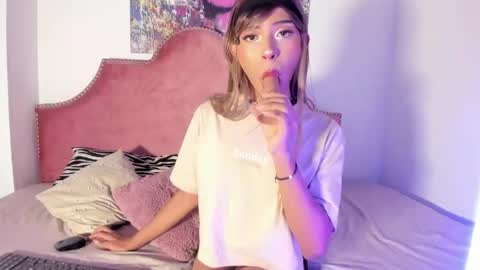 Tyra pretty Honey online show from 06-07-26, 08:34