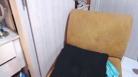 tyra_stone1 online show from 12-07-24, 08:38