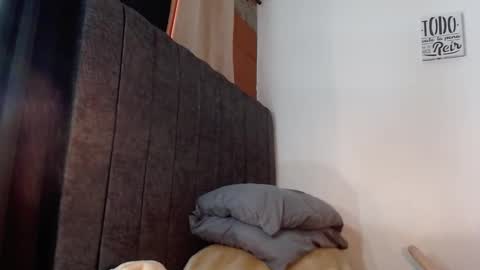 Snapshot of tyra_stone1 chatting on 01-17-26, 02:55 tyra_stone1 online show from 01-17-26, 02:55