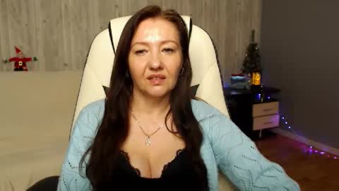 tyramories online show from 12-21-24, 01:42