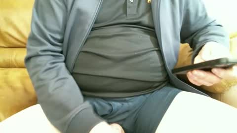 Snapshot of u_suck_i_lick_for_69_cumsohard chatting on 04-13-26, 08:03 Mister F online show from 04-13-26, 08:03