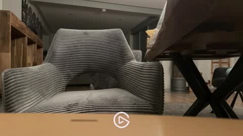 Snapshot of ueberdruck01 chatting on 09-12-25, 10:21 ueberdruck01 online show from 09-12-25, 10:21