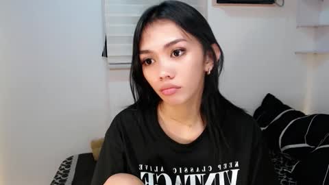 Snapshot of ughliah chatting on 09-28-25, 12:10 urbbgirl alliah online show from 09-28-25, 12:10