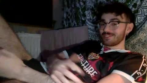 uhhstephen online show from 12-19-25, 08:27