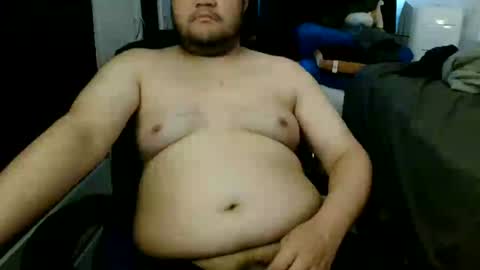 Snapshot of ukbear15 chatting on 06-29-26, 09:04 ukbear15 online show from 06-29-26, 09:04