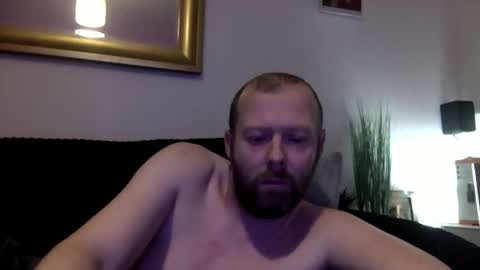 ukmatty3 online show from 03-31-26, 09:04