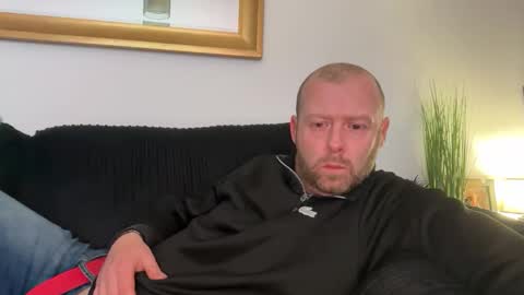 Snapshot of ukmatty3 chatting on 05-04-26, 11:34 ukmatty3 online show from 05-04-26, 11:34