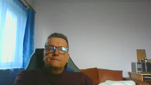 Snapshot of ulmeni4 chatting on 12-02-24, 10:18 ulmeni4 online show from 12-02-24, 10:18