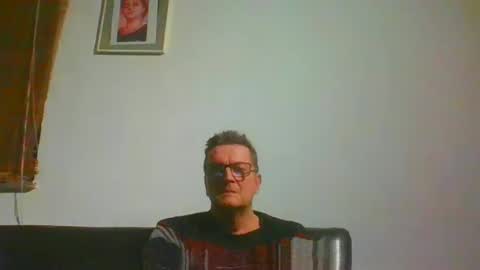Snapshot of ulmeni4 chatting on 01-01-25, 07:43 ulmeni4 online show from 01-01-25, 07:43