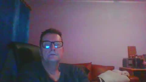 Snapshot of ulmeni4 chatting on 02-06-25, 04:58 ulmeni4 online show from 02-06-25, 04:58