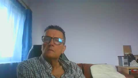 ulmeni4 online show from 11-11-25, 06:46