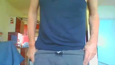 ulmeni4 online show from 02-25-26, 08:57