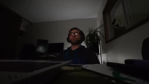 ultratoaster online show from 04-24-26, 07:11