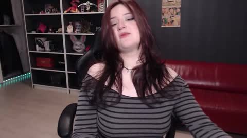 Julia online show from 02-06-26, 02:53