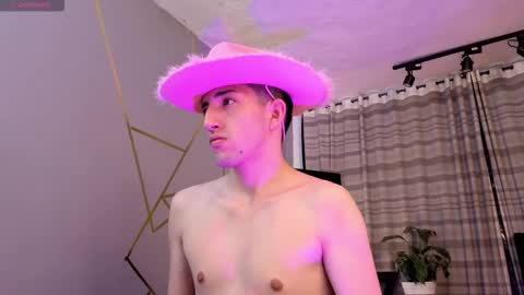 un_sluttyy online show from 11-05-25, 11:43