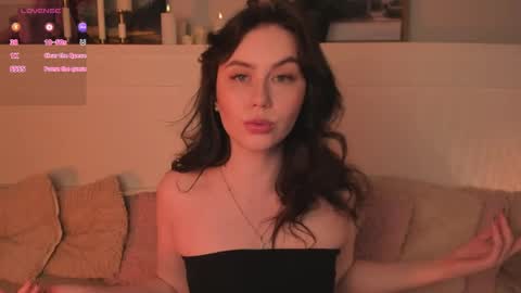 Una  online show from 04-02-26, 10:57