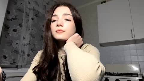 Isobelle lisi online show from 12-16-25, 03:28