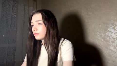 Isobelle lisi online show from 01-13-26, 12:43