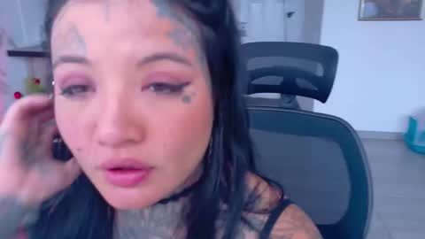 Franchesca  online show from 11-25-25, 06:30