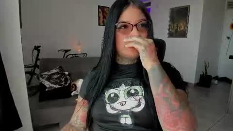 Snapshot of unatatuada chatting on 06-23-26, 07:01 Franchesca online show from 06-23-26, 07:01
