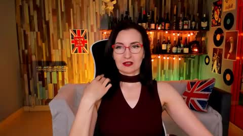 UnaTera online show from 04-26-26, 05:49