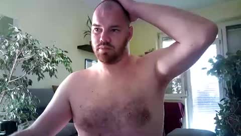 Snapshot of uncut_strong chatting on 05-28-26, 03:59 Uncut Strong online show from 05-28-26, 03:59