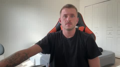 uncutcockassboi online show from 02-11-26, 05:07