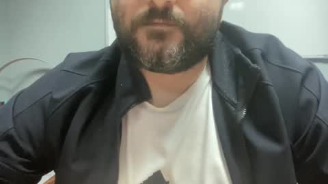 Snapshot of uncutdude321 chatting on 09-29-25, 10:42 uncutdude321 online show from 09-29-25, 10:42