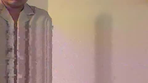 Tom online show from 09-25-25, 03:49