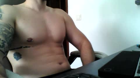 Snapshot of uncutedone7 chatting on 07-12-26, 03:36 YourDreamIfYouWant online show from 07-12-26, 03:36