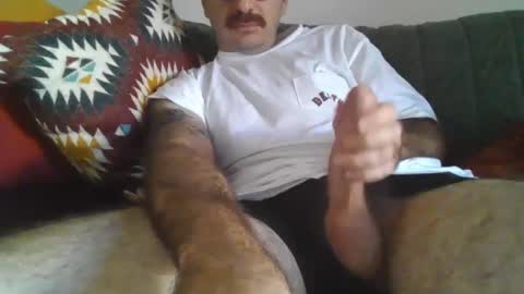 uncutgems818 online show from 10-05-25, 04:38