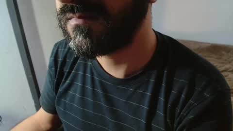 Snapshot of under_thedesk chatting on 03-17-26, 10:07 Giov online show from 03-17-26, 10:07