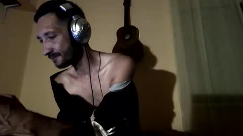 underguy19 online show from 09-15-25, 09:48