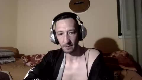 underguy19 online show from 04-28-26, 08:58