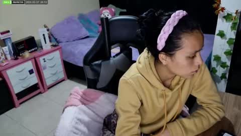 Unicornio online show from 01-18-26, 01:53