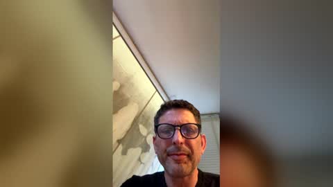 unitipervoi online show from 06-06-26, 06:23