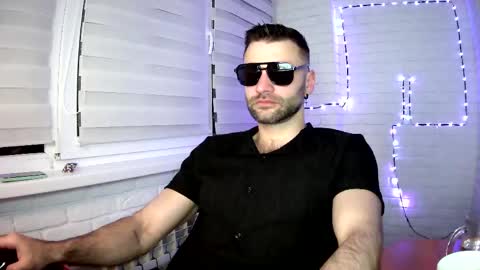 SlavaVibes online show from 04-25-26, 06:38