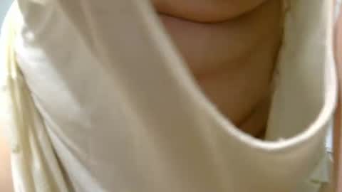Snapshot of unpenetrated chatting on 07-18-26, 10:08 unny online show from 07-18-26, 10:08