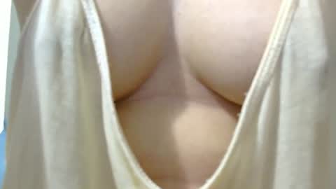 Snapshot of unpenetrated chatting on 07-26-26, 11:06 unny online show from 07-26-26, 11:06