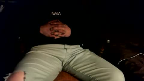 untouchableace84 online show from 12-18-25, 12:17