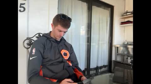 Stepbro online show from 03-03-25, 02:15