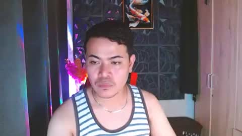 ur_asian_admirer online show from 10-15-25, 11:43