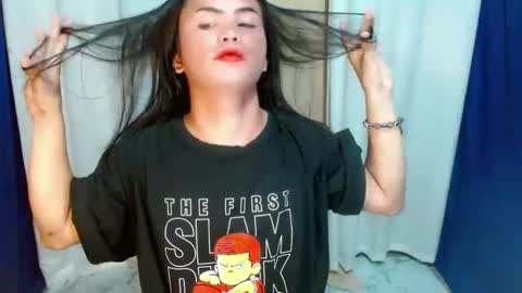 Snapshot of ur_beauty_and_the_beast chatting on 05-10-26, 10:26 MEGS MEGS online show from 05-10-26, 10:26