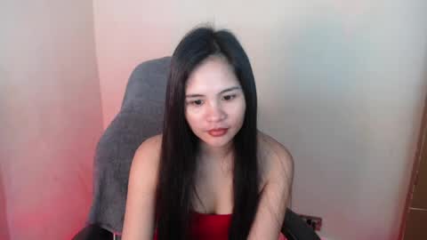 Snapshot of ur_cutegirl69 chatting on 07-31-26, 02:44 ur_cutegirl69 online show from 07-31-26, 02:44