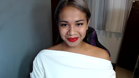 Vee online show from 02-02-25, 03:39