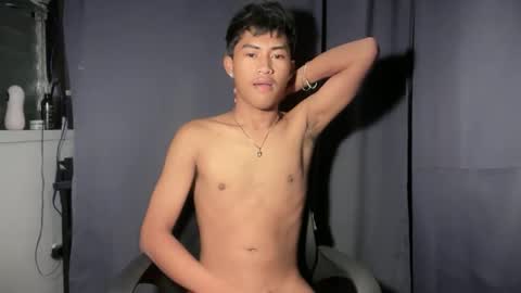 Snapshot of ur_fuckerbttm chatting on 10-01-25, 11:33 ur_fuckerbttm online show from 10-01-25, 11:33